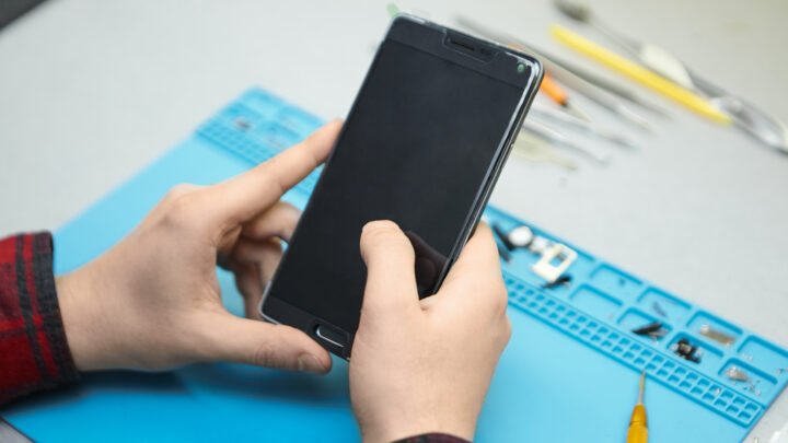 ¿Tu móvil Motorola no carga rápido? Así lo puedes solucionar